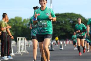 BIB: 402
                            <button type="button" onclick="openModal(5173068)" class="btn btn-primary btn-sm float-right btn-popup" data-toggle="modal" data-target=".modal-high-quality">
                        <i class="fas fa-shopping-cart"></i> Add to Cart
                    </button>
                                            <button type="button" onclick="isThisMe(5173068, true)" class="btn btn-success btn-sm float-right btn-popup btn-isme hidden" data-toggle="tooltip" data-placement="bottom" title="นี่คือรูปของคุณใช่ไหม คลิกที่นี่เพื่อเอาเข้าอัลบั้ม">
                        <i class="fas fa-plus"></i> Add to album
                    </button>
                    <button type="button" onclick="isThisMe(5173068, false)" class="btn btn-warning btn-sm float-right btn-popup btn-isnotme hidden">
                        <i class="fas fa-ban"></i> Remove from album
                    </button>